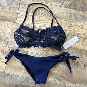 LACE BIKINI